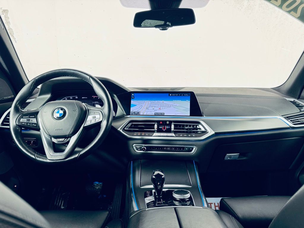 Thumbnail: 2021 BMW X5 - 14