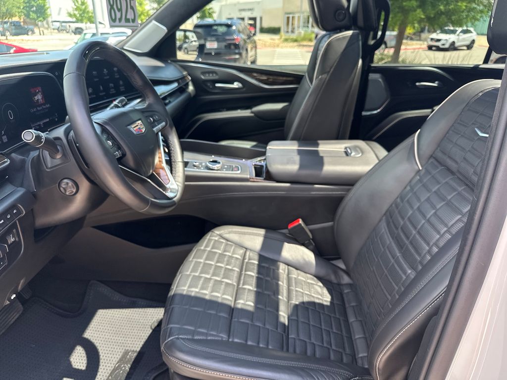 Used Car 2023 Cadillac Escalade  Sport Platinum For Sale Under $90,000 In Austin, Texas