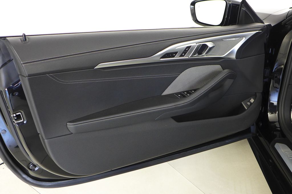 Thumbnail: 2022 BMW 8 Series - 12