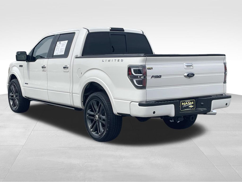 View vehicle photo 5