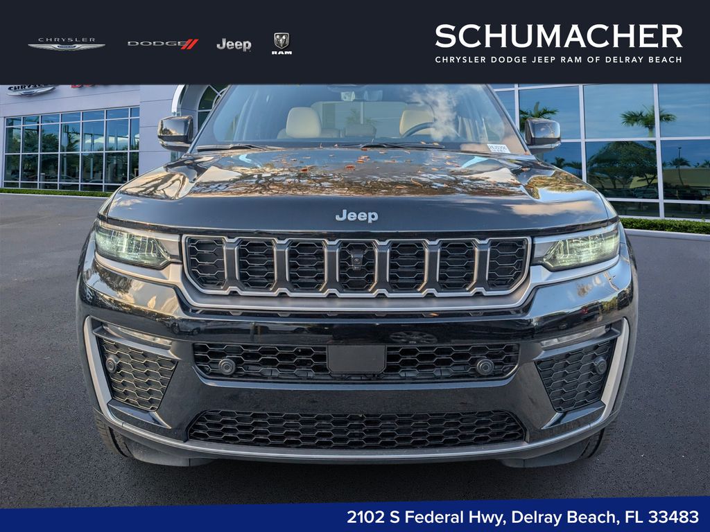 new 2026 Jeep Grand Cherokee car, priced at $42,650