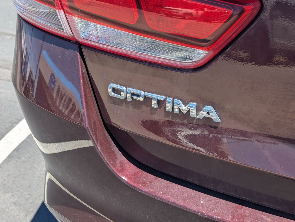 2016 Kia Optima LX 5