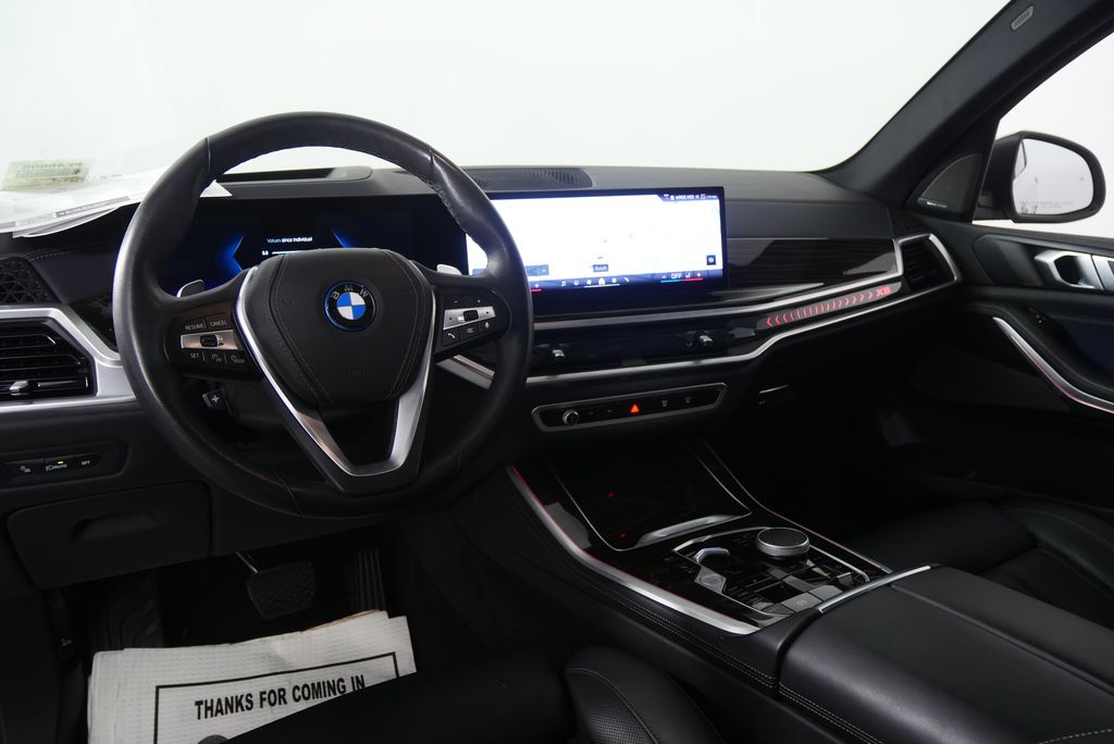 Thumbnail: 2025 BMW X5 - 21