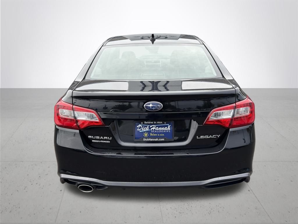 2018 Subaru Legacy 2.5i