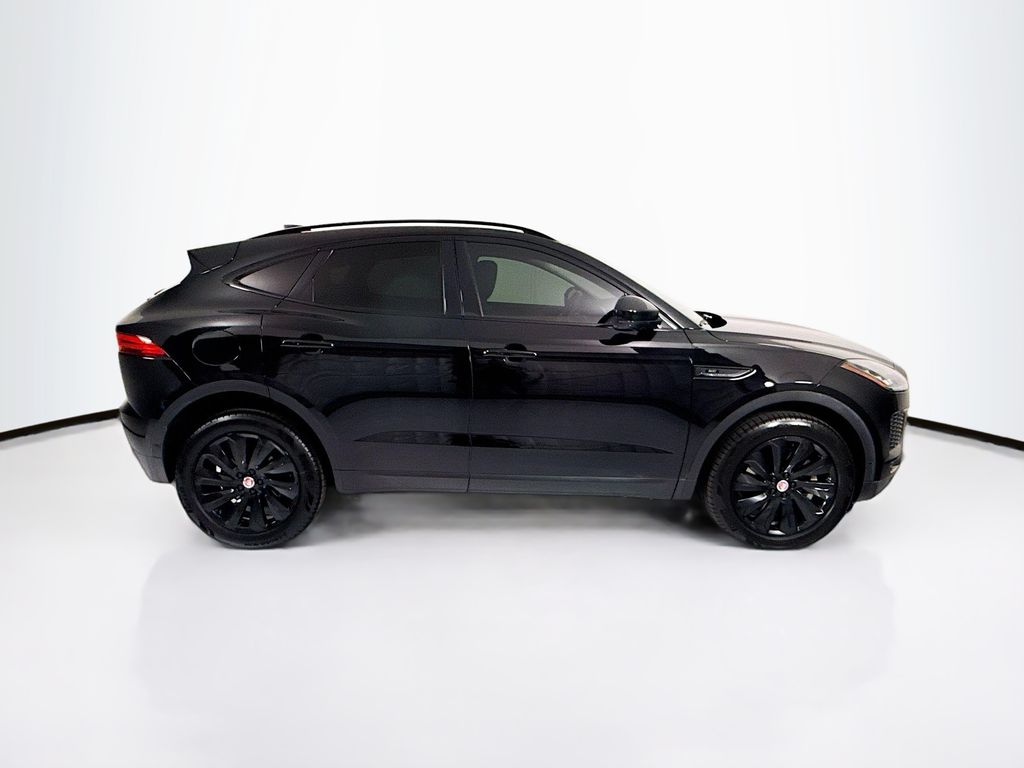 Thumbnail: 2020 Jaguar E-Pace - 4