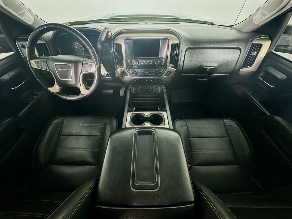 Used 2015 Black GMC Denali image 10