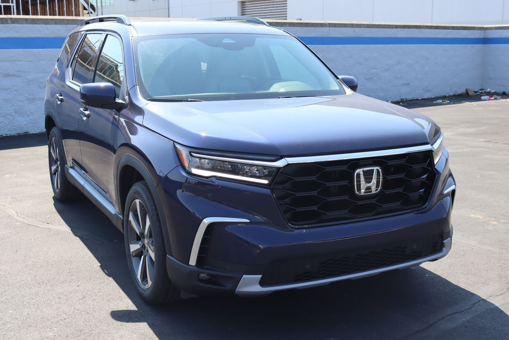 2025 Honda Pilot  7
