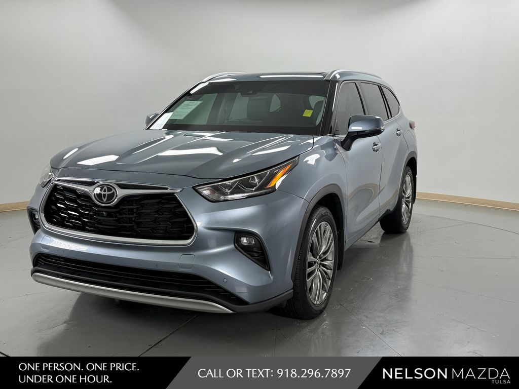 2021 Toyota Highlander Platinum