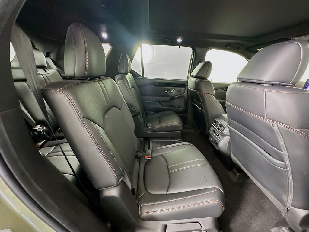 Thumbnail: 2026 Honda Pilot - 30