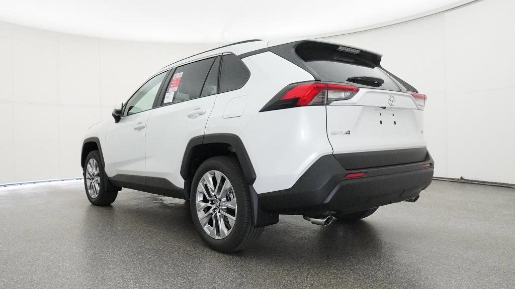 Thumbnail: 2025 Toyota RAV4 - 12