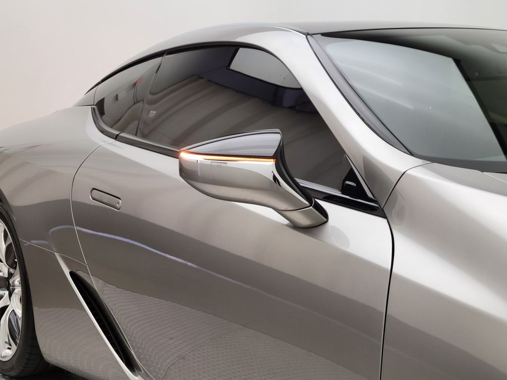 Thumbnail: 2021 Lexus LC - 12