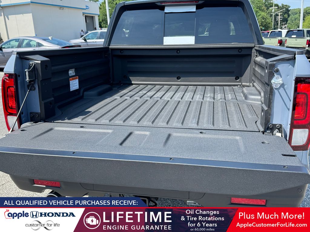 2026 Honda Ridgeline Black Edition Two-Tone