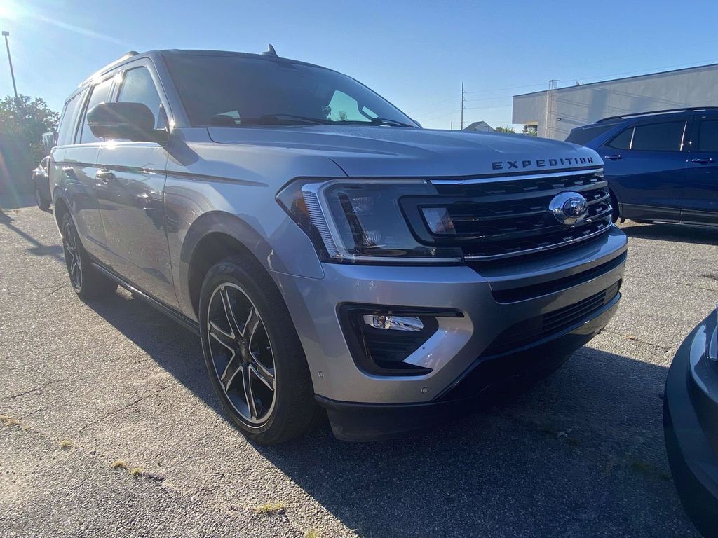 Iconic Silver Metallic 2020 Ford Expedition SUV / Crossover 4X2 Automatic