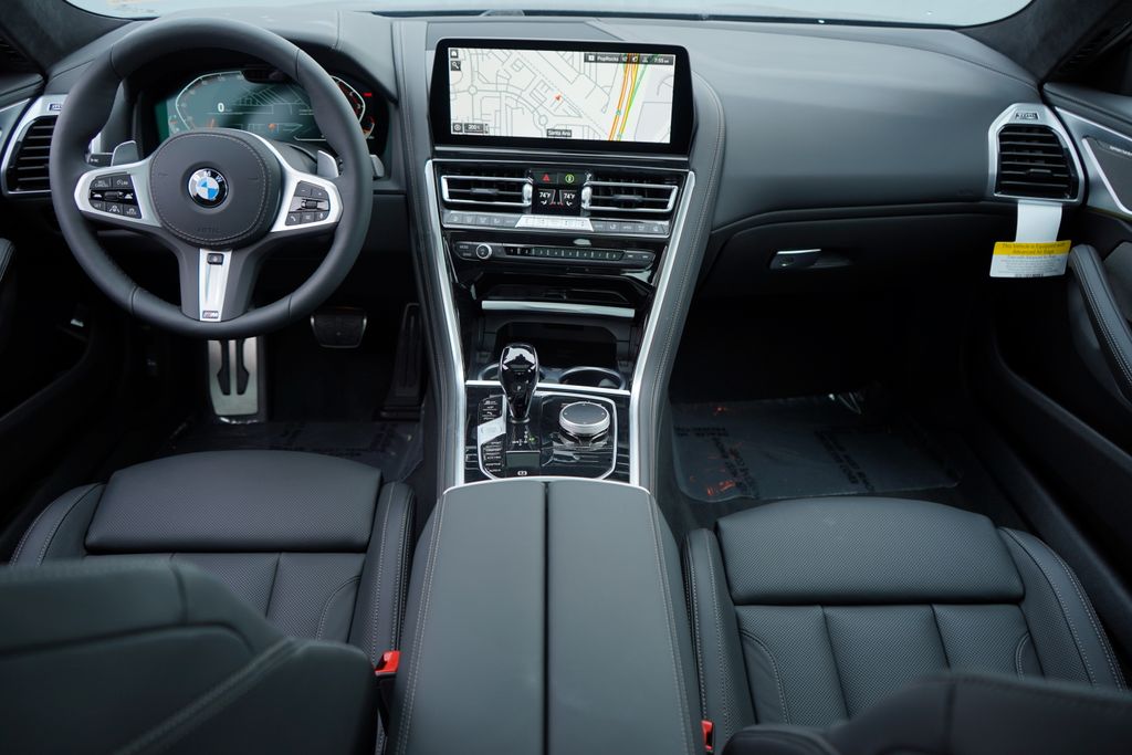 Thumbnail: 2026 BMW 8 Series - 14