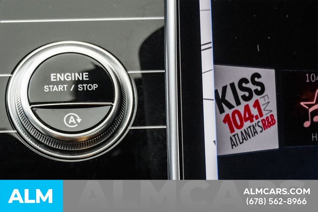 Used 2022 White Mercedes-Benz S 580 image 56