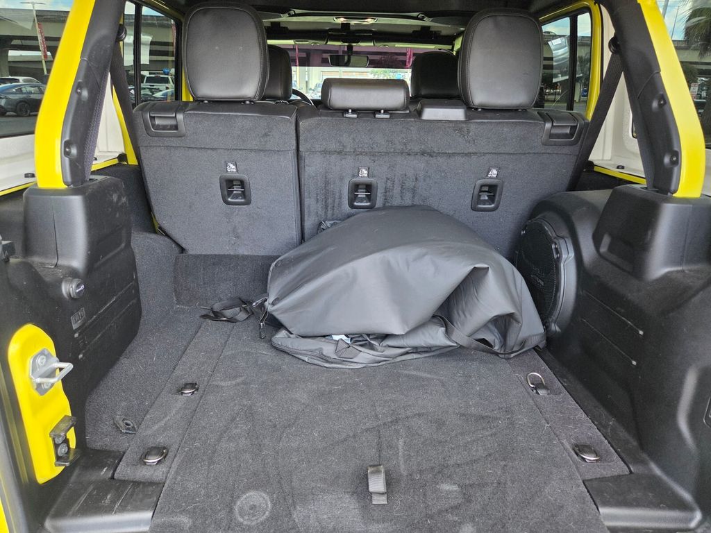 Used 2023 Jeep Wrangler SUV