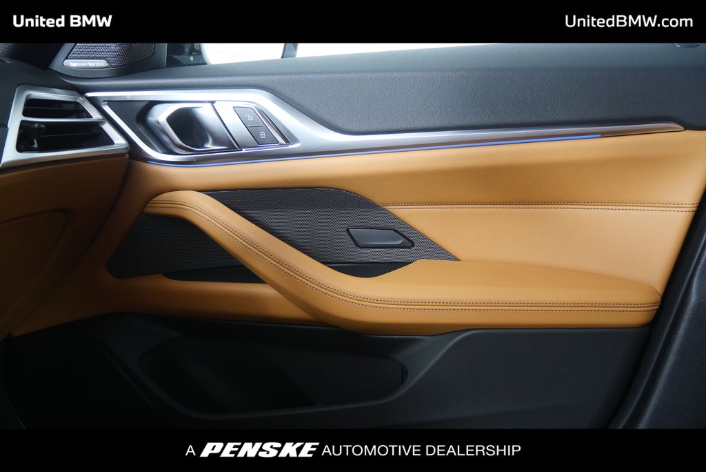 Thumbnail: 2026 BMW i4 - 25