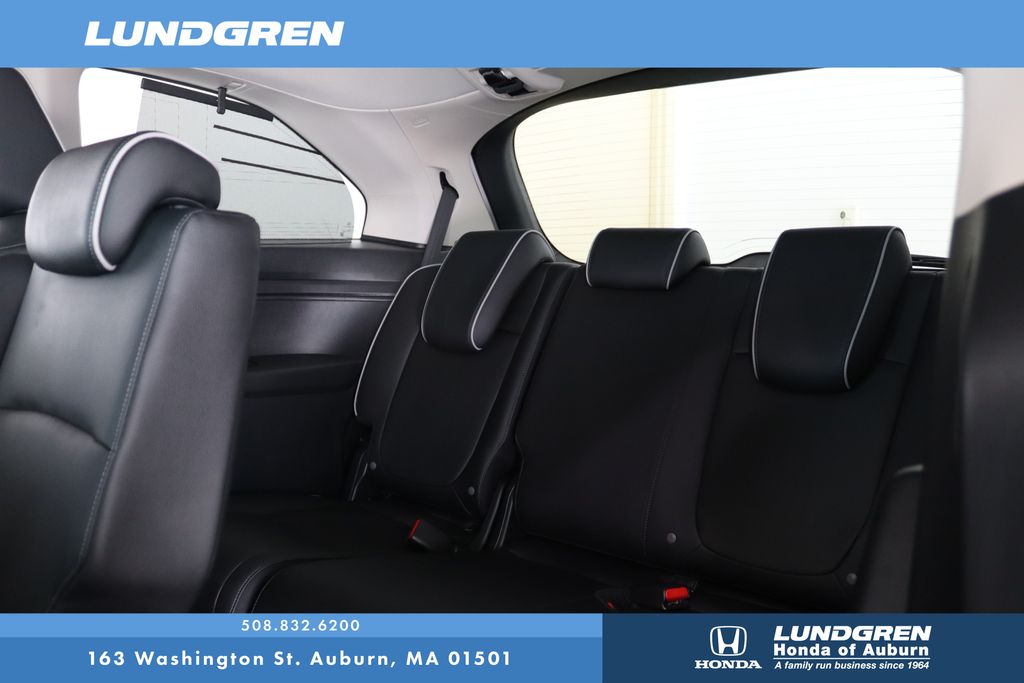 Used 2025 Honda Odyssey Van