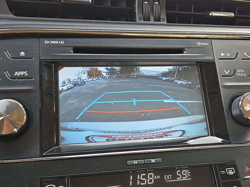 Thumbnail: 2016 Toyota Avalon - 19