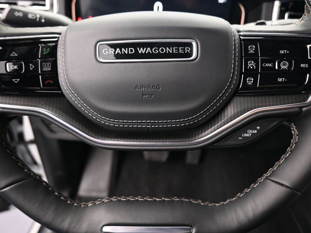 New 2026 Bright White Clearcoat Jeep Summit Obsidian image 29