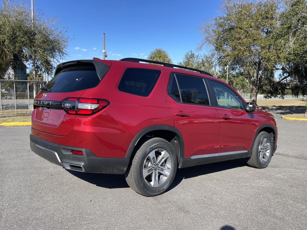 new 2026 Honda Pilot car, priced at $43,971