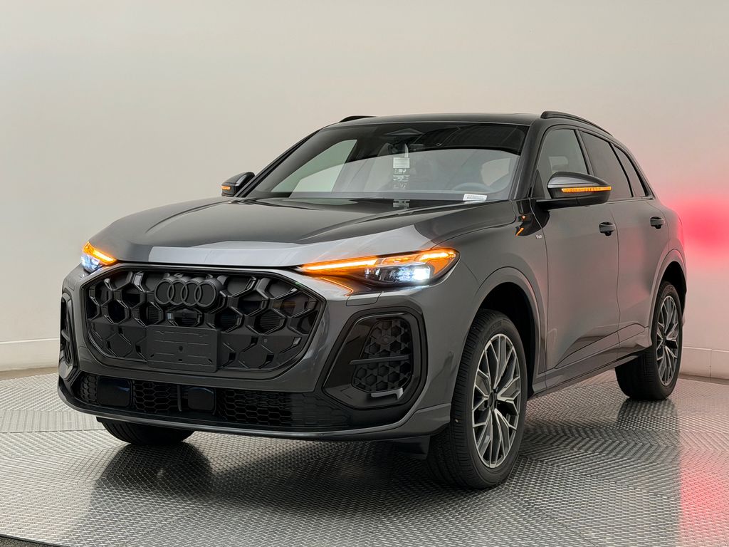 Thumbnail: 2026 Audi Q5 - 3