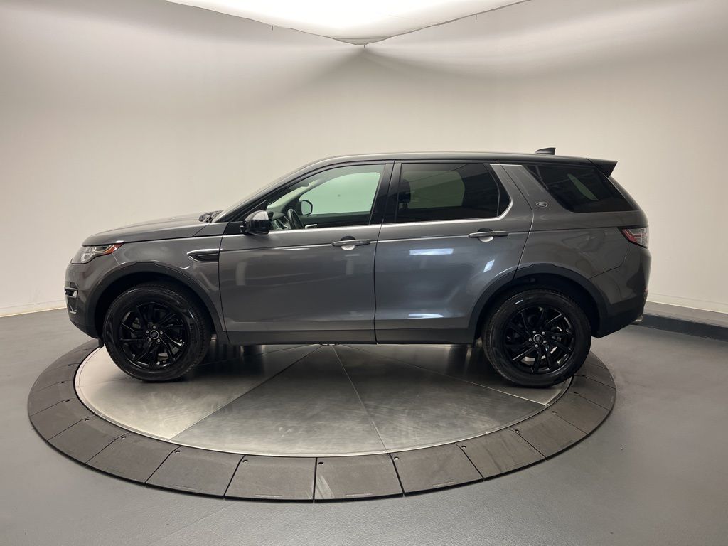 Thumbnail: 2019 Land Rover Discovery Sport - 2