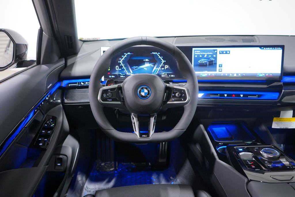 Thumbnail: 2026 BMW i5 - 11