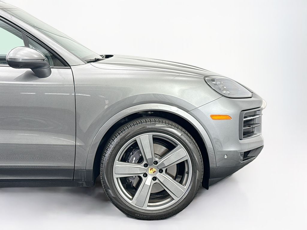 Thumbnail: 2024 Porsche Cayenne - 11