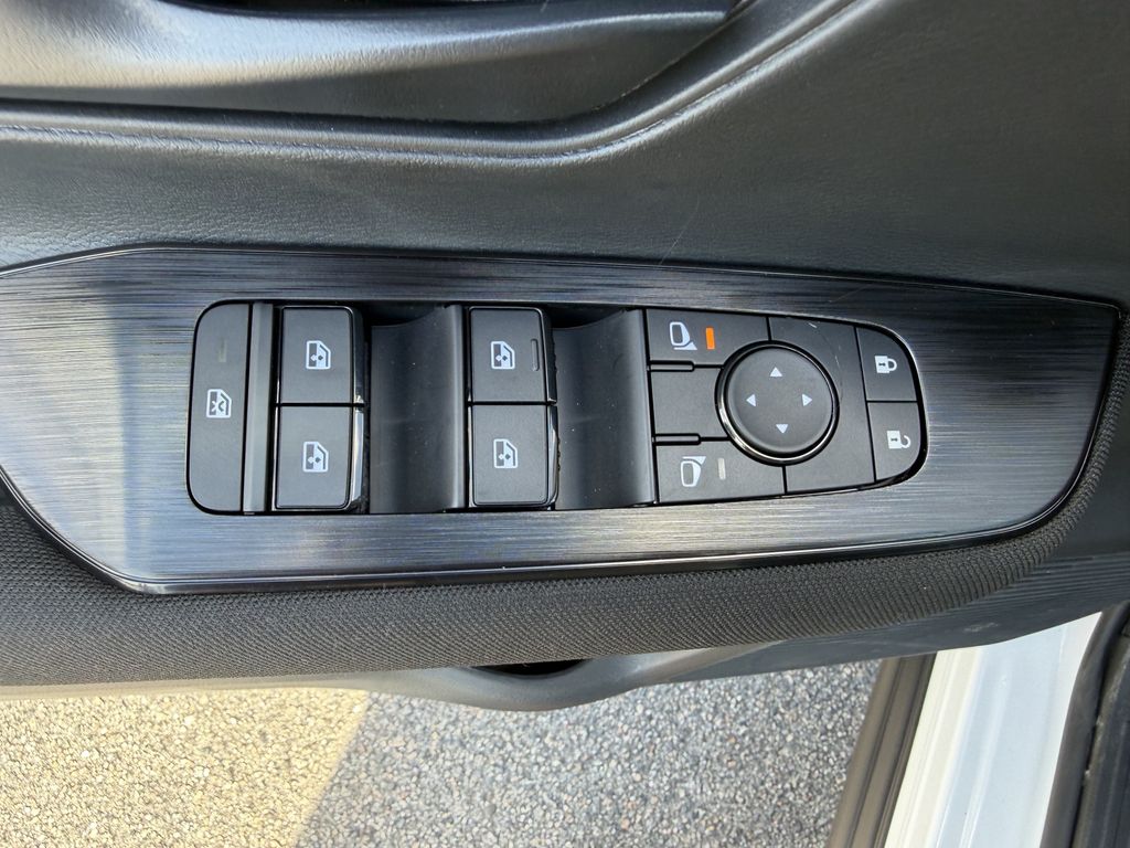 New 2026 Nissan Kicks SUV