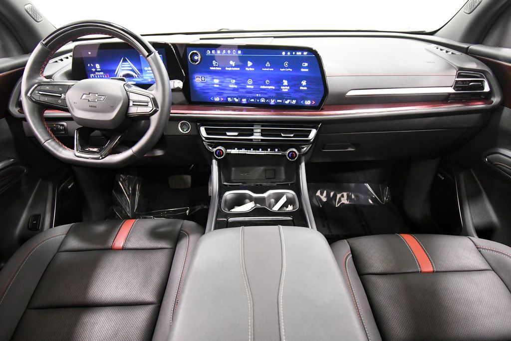Used 2024 Chevrolet Traverse SUV