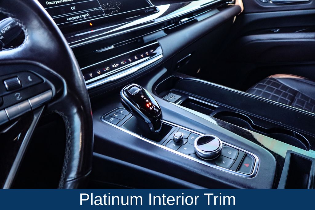 CadillacEscalade ESV32