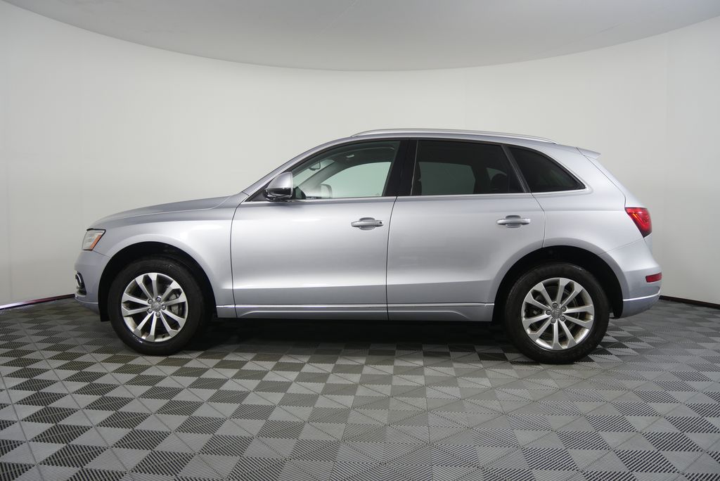 Thumbnail: 2016 Audi Q5 - 6