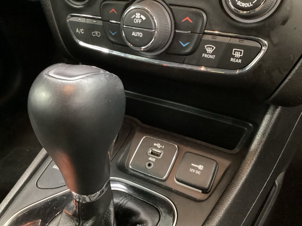 Used 2020 Jeep Cherokee SUV
