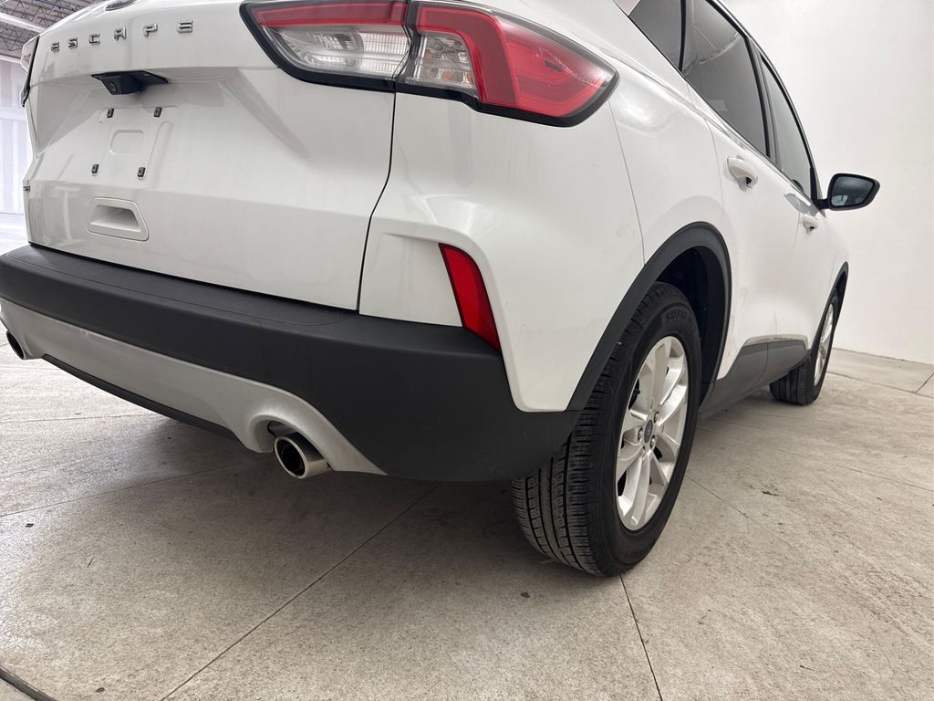 2022 Ford Escape SE - Photo 20
