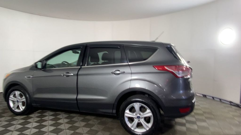 2014 Ford Escape SE photo