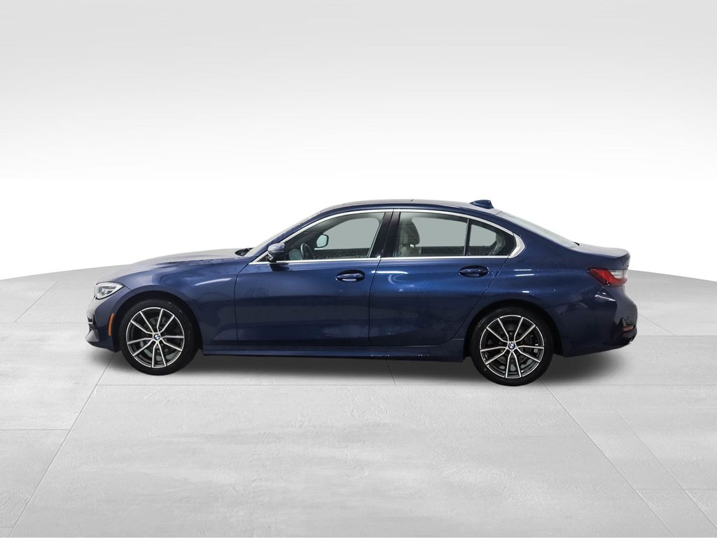 Thumbnail: 2021 BMW 3 Series - 2