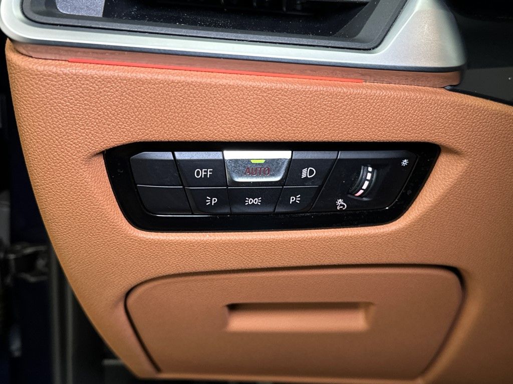 Thumbnail: 2020 BMW 3 Series - 22