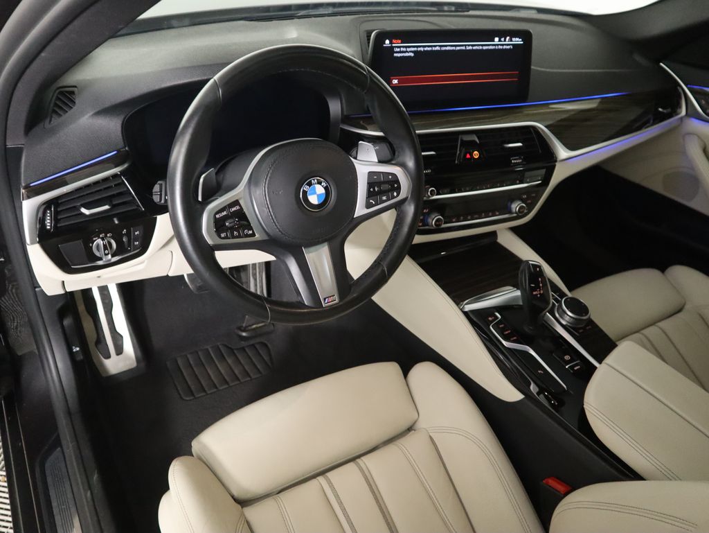 Thumbnail: 2021 BMW 5 Series - 9