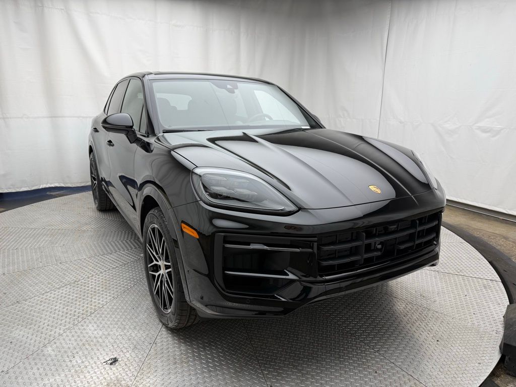 Thumbnail: 2025 Porsche Cayenne - 7