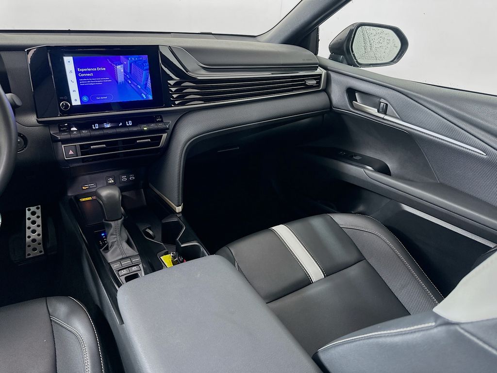 Thumbnail: 2025 Toyota Camry - 23