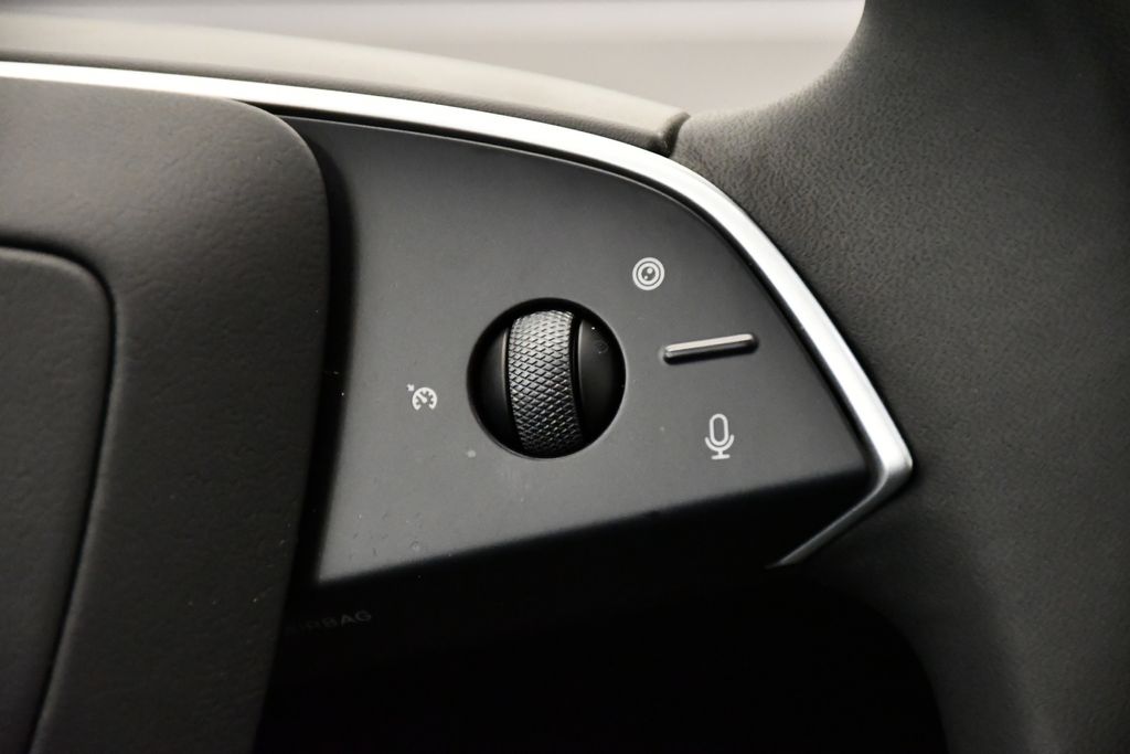 Thumbnail: 2026 Tesla Model Y - 20