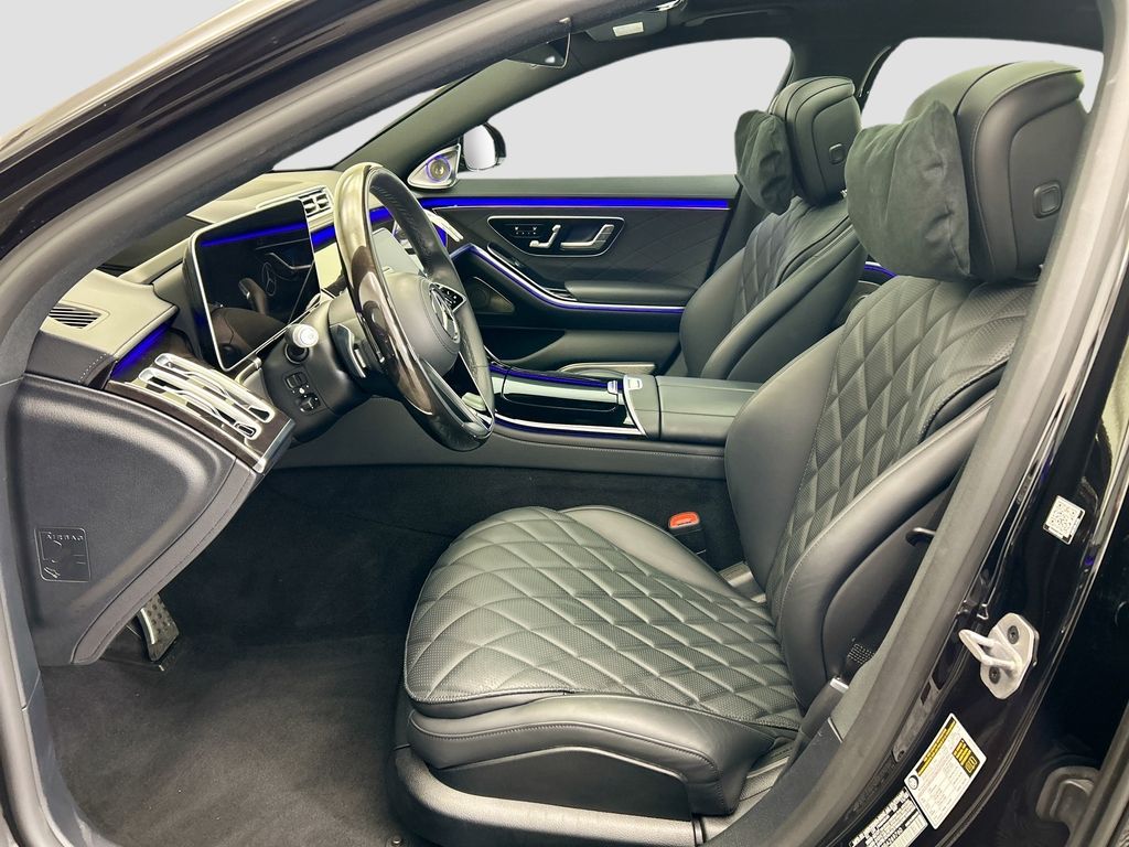 Thumbnail: 2024 Mercedes-Benz S-Class - 18