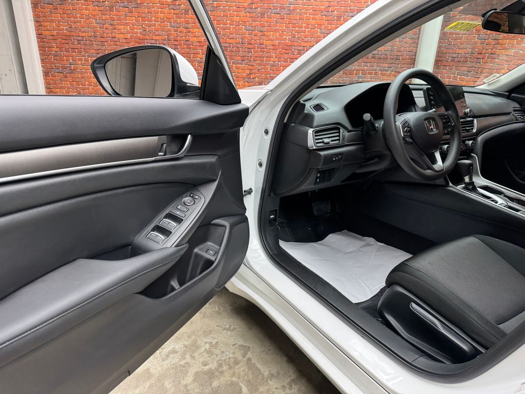 Used 2020 White Honda LX image 8