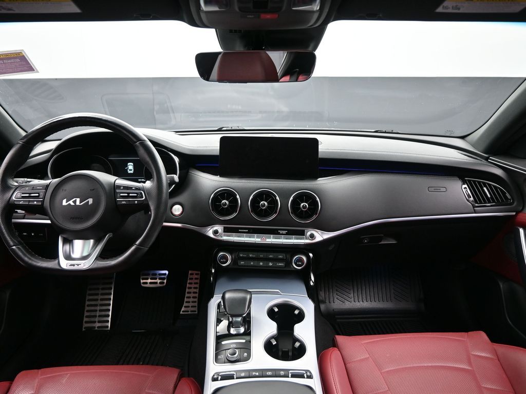 2023 Kia Stinger GT2