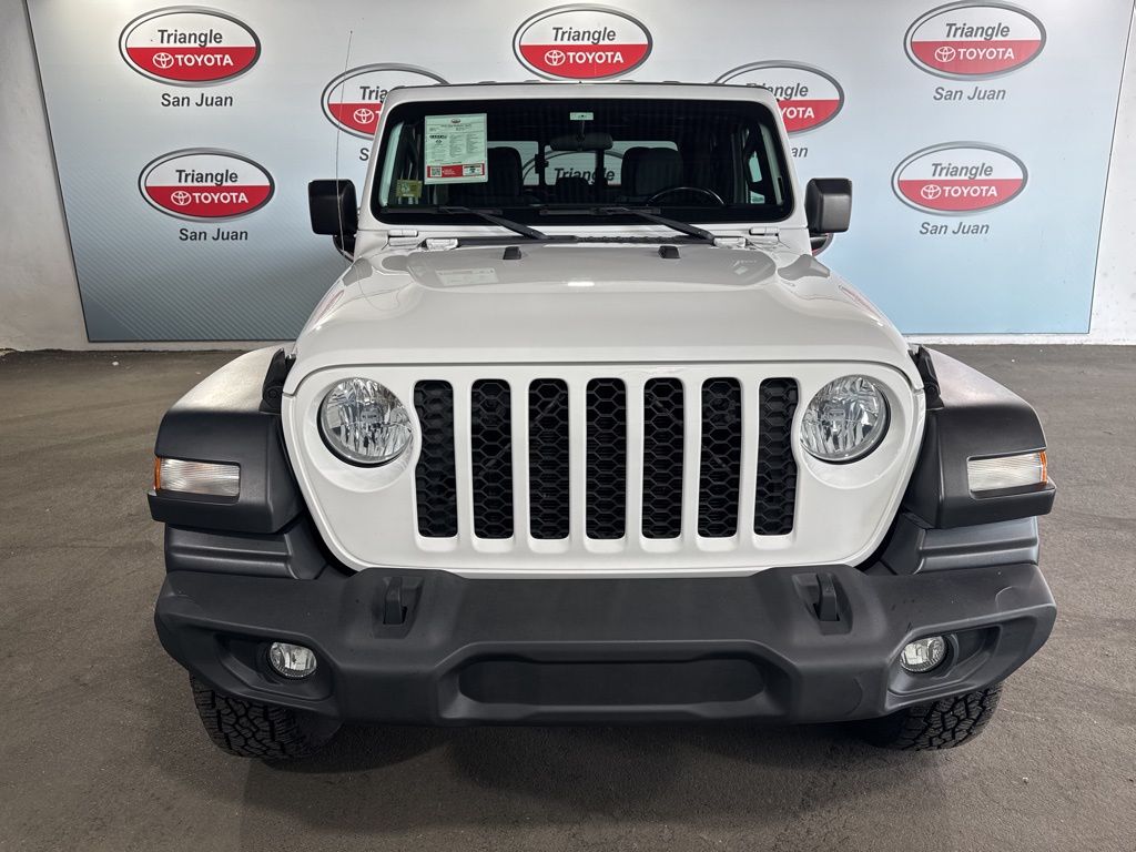 Thumbnail: 2020 Jeep Gladiator - 2