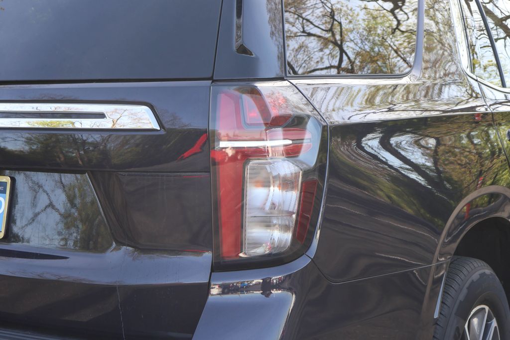 2023 Chevrolet Tahoe LS 9