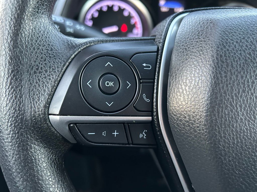 Thumbnail: 2023 Toyota Camry - 20