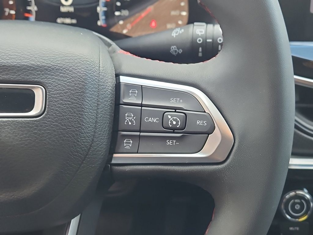 2023 Jeep Compass Trailhawk photo