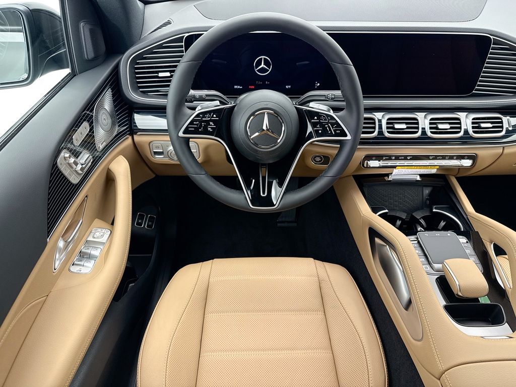 Thumbnail: 2026 Mercedes-Benz GLE - 10